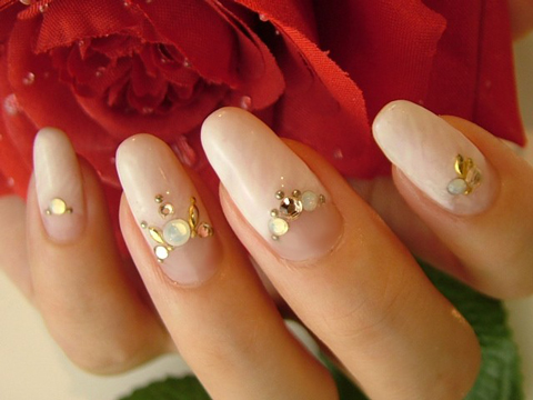 200909nail1