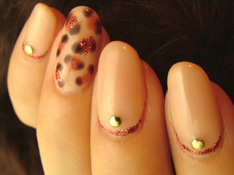 200911nail1