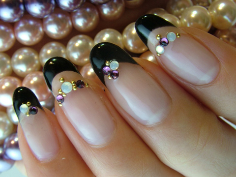 201001nail1