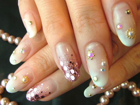 201002nail1