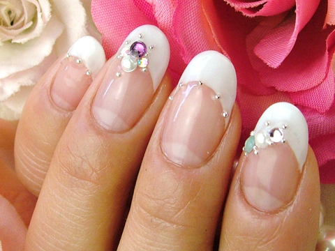 201103nail1