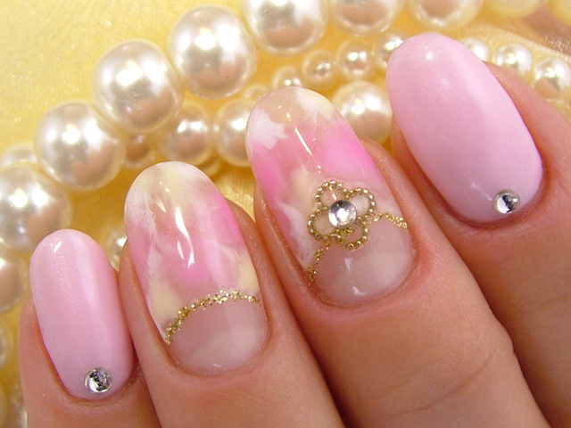 201404nail1