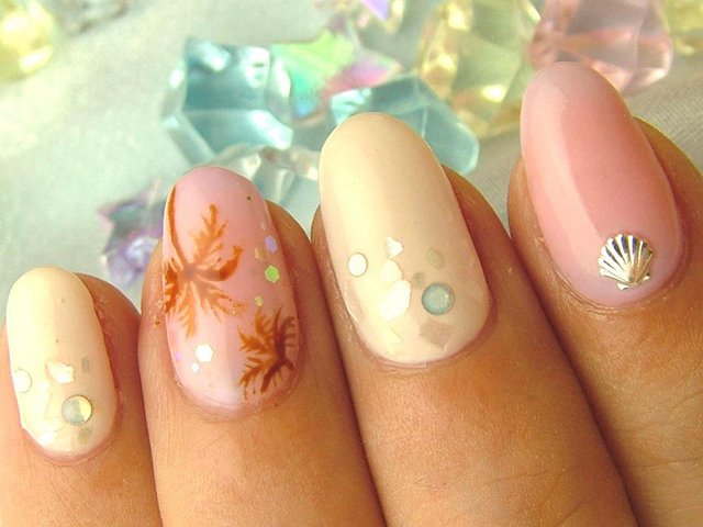 201408nail1