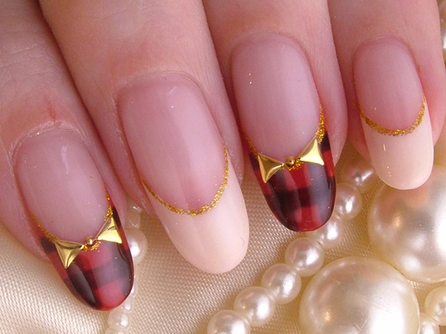 201410nail1