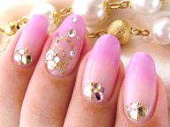 ＜Gelnail＞ ジェルネイル